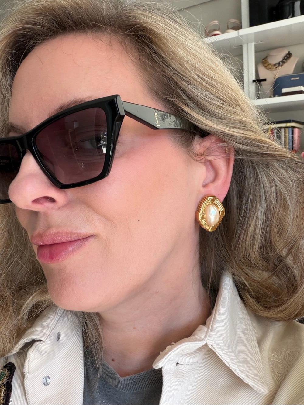 ST JOHN Gold plated Faux Pearl Earrings - Picture 5 of 5